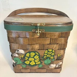 Vtg Caro Nan Woven Basket Purse Turtles Quilted Lining Retro Signed - Picture 1 of 15