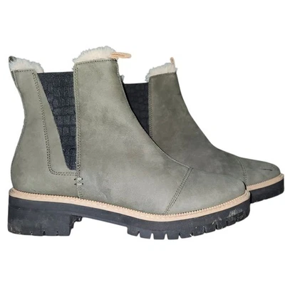 TOMS Green Dakota Faux Fur Lined Chelsea Boot. Sz. 10 - Image 1 of 4