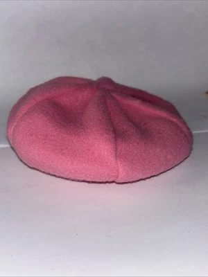 American Girl Doll Mia 2008 GOTY 2 en 1 traje de skate - boina de vellón rosa solo sombrero Foto 1 de 4