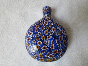 hermoso jarrón pequeño de vidrio colorido Murano Millefiori arte en vidrio Italia plano 8,5x7x2,5 cm - Imagen 1 de 7