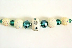 Indonesischer Smaragdgrün & Weiß Ausgefallener Mix  - Bild 1 von 1