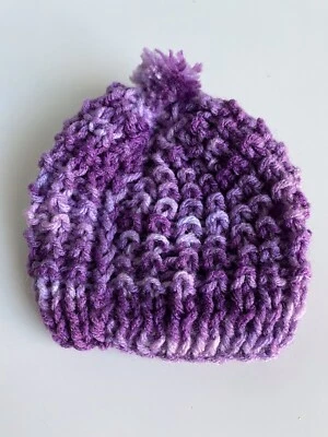 Hecho a mano ganchillo prematuro gorro bebé recién nacido sombrero tejido púrpura nuevo Foto 1 de 4