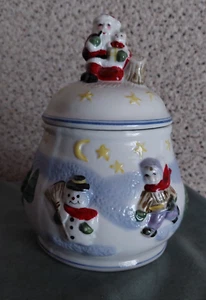 sehr schöne Gebäckdose mit Deckel ,Keksdose Weihnachten Deko,Porzellan - Bild 1 von 7