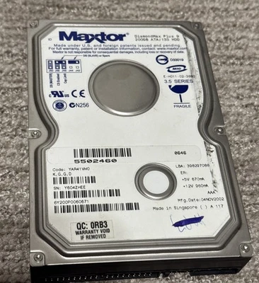 Maxtor DiamondMax Plus 9 200GB ATA/133 HDD IDE Vintage Internal Hard Drive - Image 1 of 4