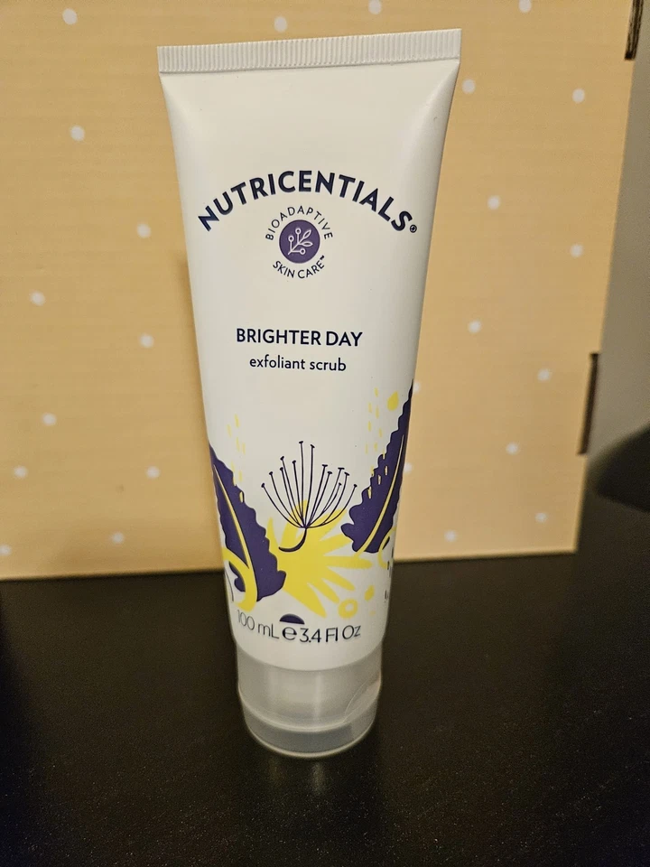 Nutricentials Bioadaptive Skin Care™ Brighter Day Exfoliant Scrub - Image 1 of 1