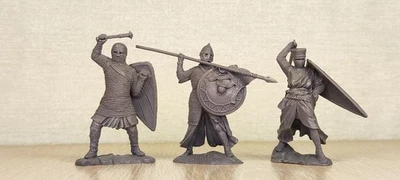 Publius 玩具士兵十字军骑士比例 1/32 新版本 2025 年 9 月灰色 — 第 1/4 张图片