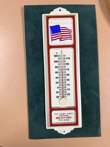 Termometro pubblicitario vintage industria agricola aviazione Perry, GA - Foto 1 di 7