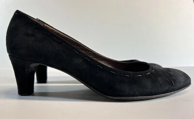 Zapatos de salón AGL talla 9 (EUR 40) de gamuza negros detalle de puntada de tacón de gatito punta redonda en muy buena condición Foto 1 de 4