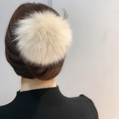 Pinza para el cabello popular para mujeres garra para el cabello pasador con bola de piel de zorro real  Foto 1 de 4