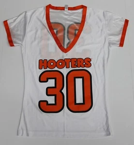 NUOVO! MAGLIA CALCIO ORIGINALE (M) HOOTERS BAMBINA 30 UNIFORME MEDIA TOP - Foto 1 di 4