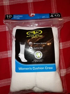 NEW ATHLETIC WORKS MOISTURE WICKING WOMEN'S 10 PAIR CUSHION CREW SOCKS SIZE 4-10 - Picture 1 of 3