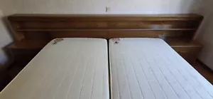 Doppelbett mit Bettüberbau und Lattenrosten Ohne Matratze. sehr guter Zustand - Bild 1 von 4