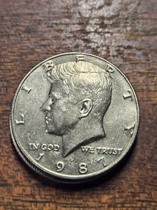 1987-P kennedy half dollar Nifc - Picture 1 of 2