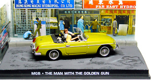 MGB The Man With The Golden Gun 007 James Bond (1:43 Diecast Car) + Magazine