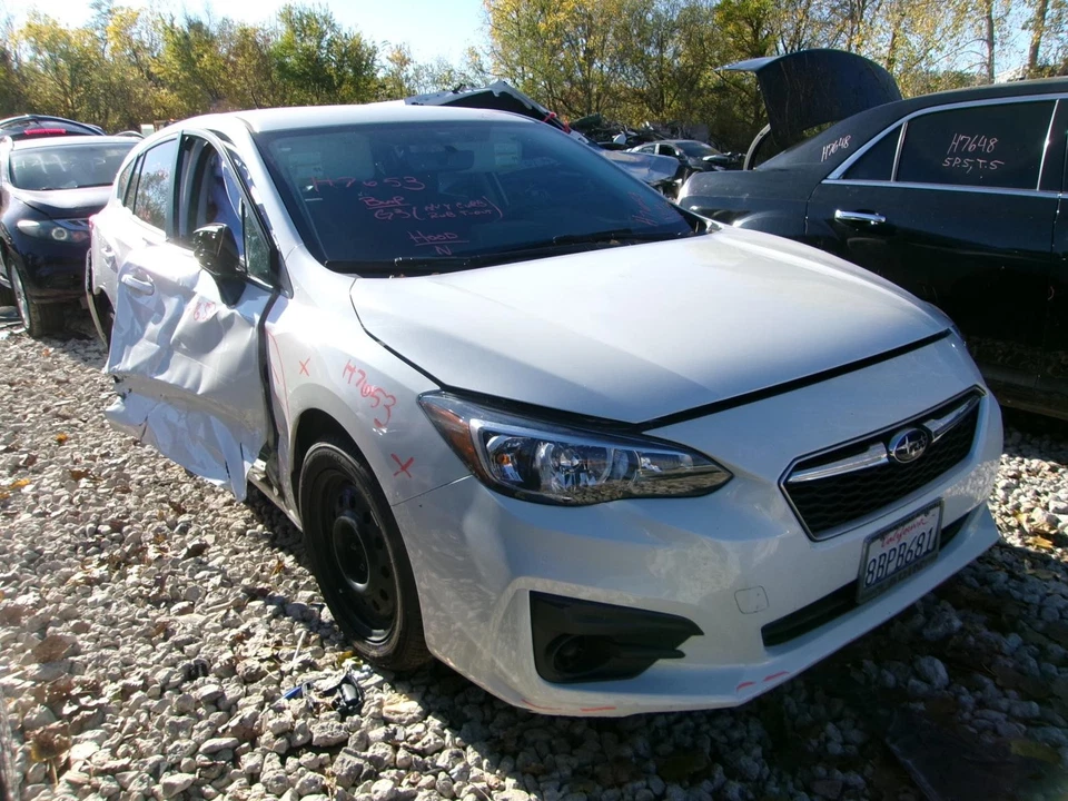 Used Front Left Lower Lower Control Arm Front fits: 2018 Subaru Impreza Front Le Foto 1 de 4