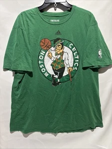 Adidas NBA Boston Celtics Lucky Leprechaun Logo Graphic T-Shirt Herren XL Grün - Bild 1 von 3