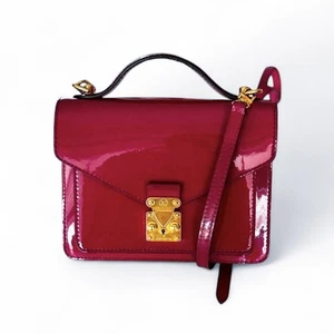 Louis Vuitton Monceau BB en charol fucsia con asa superior y correa larga - Imagen 1 de 19