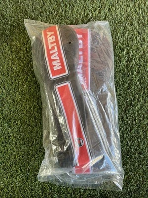 NUEVO Maltby Moderno Clásico Negro/Rojo Cubierta de Cabeza Driver y Madera de Calle Cubierta de Cabeza Foto 1 de 4