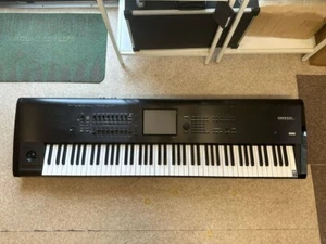 KORG KRONOS X 88 Digital Keyboard Synthesizer - Picture 1 of 10