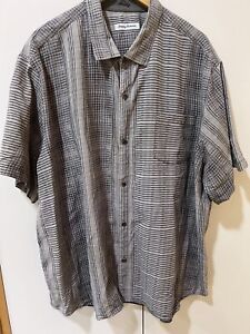 Tommy Bahama Men's Size 3x Pattern  100% Silk Short Sleeve Casual Preppy Shirt
