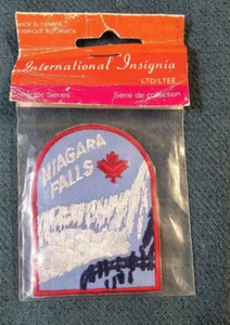 Vtg International Insignia Niagara Falls Canadian Maple Leaf Embroidered Patch - Picture 1 of 3