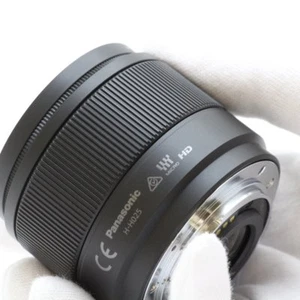 Panasonic Lumix G 25mm f/1.7 Lens ASPH.H-H025E-K F1.7 Black Color Box AU*au - Imagen 1 de 1