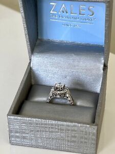 Engagement ring 💍 14K white Gold with real Diamonds💎 1.30 Ct preowned size 6
