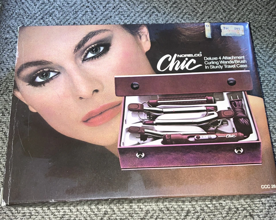 Vtg Norelco Chic Deluxe 4 Attachment Curling Iron  Wands & Brush Combo NEW - Image 1 of 4