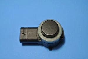 Sensor de aparcamiento original Mercedes Benz A 000 905 55 04 GLE350 GLS450 - Imagen 1 de 3