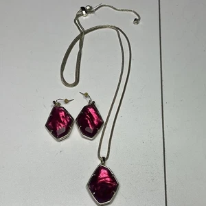 Kendra Scott Kalani Halskette rosa/roter Stein verstellbar & Ohrringe - Bild 1 von 5