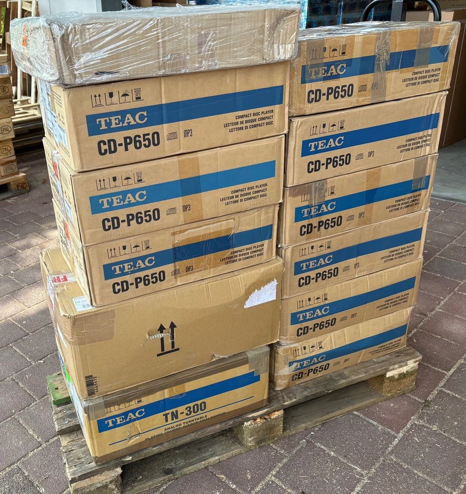 Teac CD-P650 - Defekte HiFi CD-Player | 12 Stück | UVP war 2.988,- € - Bild 1 von 2