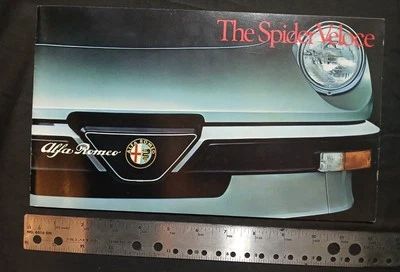 Catálogo folleto de venta de autos originales Alfa Romeo Spider Veloce 1983 22 páginas Foto 1 de 4