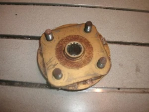 Kawasaki KLT200,ATV, three wheeler,rear hub,rear wheel hub,RH - Picture 1 of 2