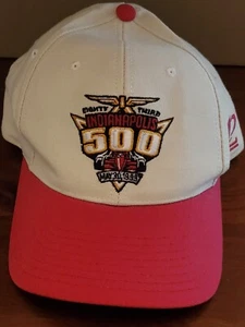 LOOK!!! Cappello Atletico Vintage Cappello Baseball Rosso Marrone Indy 500 Indianapolis 1999 Racing - Foto 1 di 6