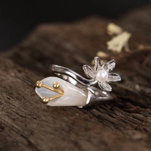I02 Ring Silver 925 Bloom Jade Gold Plated Stamens Pearl Adjustable Size - Imagen 1 de 3