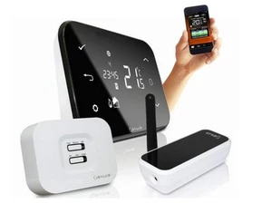 Salus IT500 Programmable Internet Wireless Thermostat Smart Phone Heating - Wifi - Picture 1 of 5