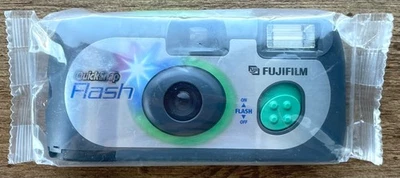 Fujifilm QuickSnap Flash 1000 Disposable Camera Sealed - Image 1 of 4