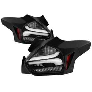 Luces traseras LED Spyder 5085719 para Ford Focus Hatchback 15-17 con indicador/reversa - Imagen 1 de 3