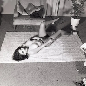 Negativo Ron Vogel años 60 chica pinup desnuda Nellie Contingham pastel de queso v100190 - Imagen 1 de 1