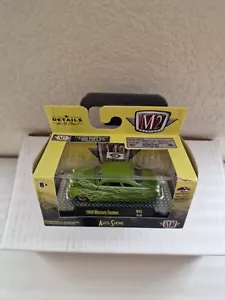 M2 Machines Auto-Shows 1/64 1949 49 Mercury Custom Green/Flames R55 19-26 D86 - Picture 1 of 1