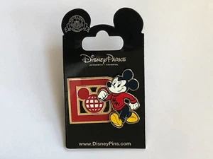 PIN # 126582 - WDW - MICKEY MOUSE COLLEGIATE PIN - Picture 1 of 1