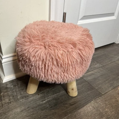 Taburete peludo 10,43 pulgadas X 10,24 pulgadas Foto 1 de 4