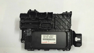TOYOTA Engine Room Junction Fuse Relay for LEXUS LS460L 07-17 82720-50081 - Image 1 of 2