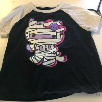 girls xl hello kitty halloween short - Image 1 of 3