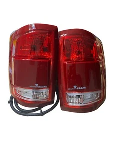 Luces traseras con sistema de monitoreo de punto ciego para Chevrolet Silverado 1500 2014-2015 - Imagen 1 de 3