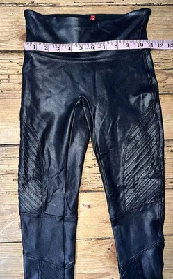 Leggings Spanx de cuero sintético para moto muy negros XS cintura alta nuevos sin etiquetas Foto 1 de 4