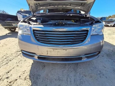 Grille Upper Fits 11-16 TOWN & COUNTRY 2738901 Foto 1 de 4