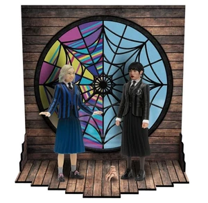Wednesday an Enid Boxed Set Mezco Toyz - Picture 1 of 3