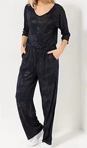 KIM & CO. Jumpsuit Brazil Knit Jersey mit Folien-Druck figurumspielend Gr.M NY - Bild 1 von 4