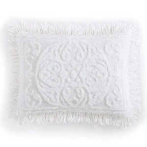 Beatrice Home Fashions Medallion chenille, King Sham, White - Picture 1 of 1
